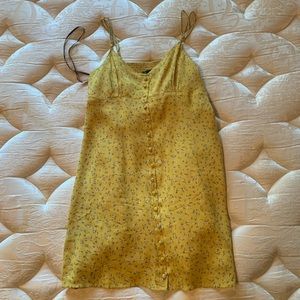 Summer yellow dress 💛🌻✨